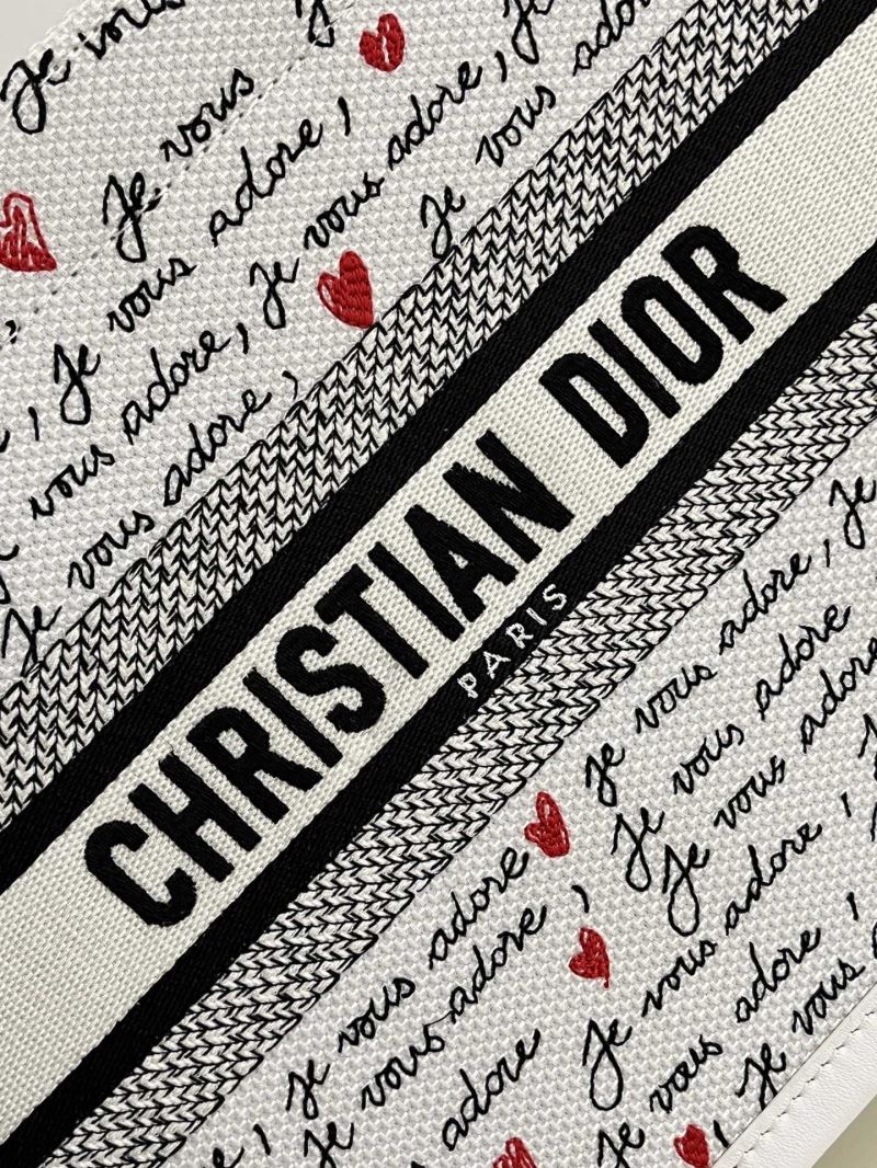 Christian Dior Shopping Bags